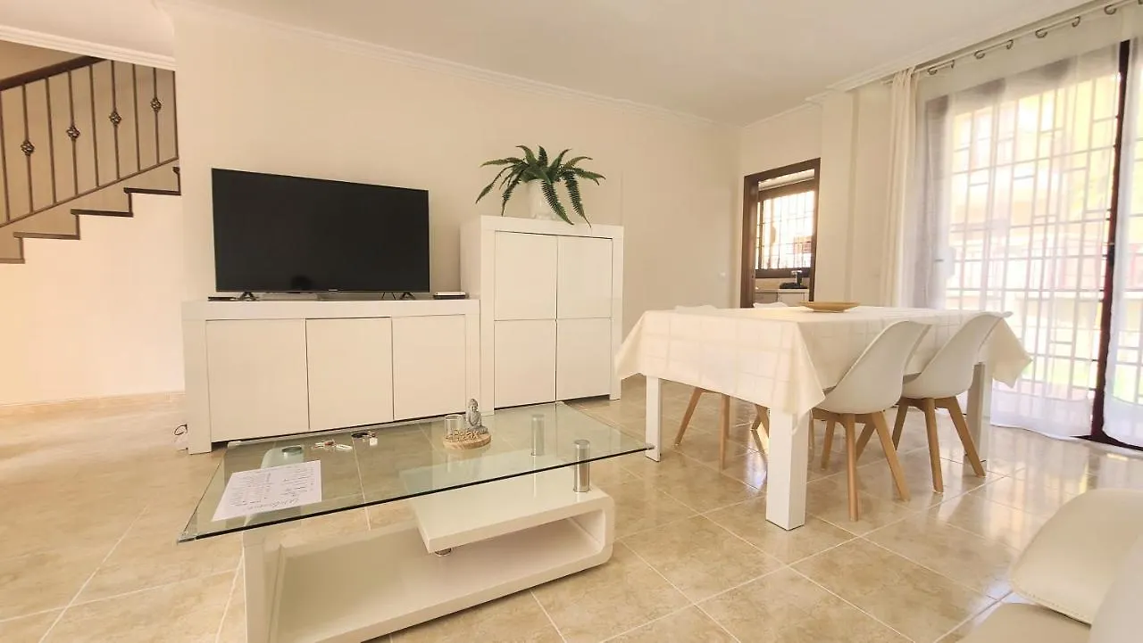 Lovely Villa Near Los Cristianos Cho